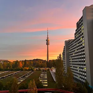 sharing-studio-apartment-with-me.getmunichhotels.com/