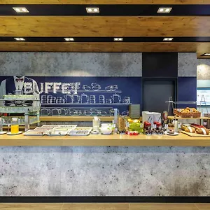 Ibis Budget Отель