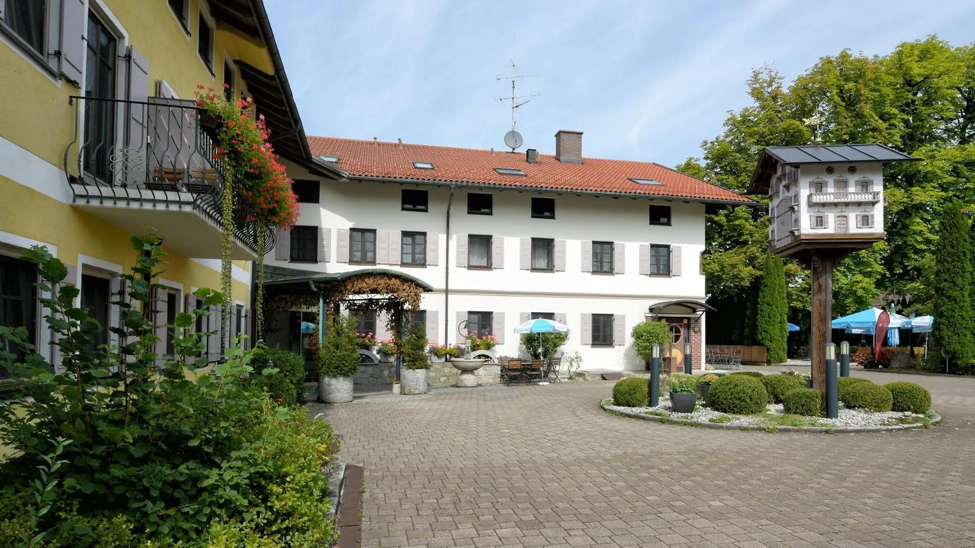 Hotel Neuwirt Sauerlach 3*,  Deutschland