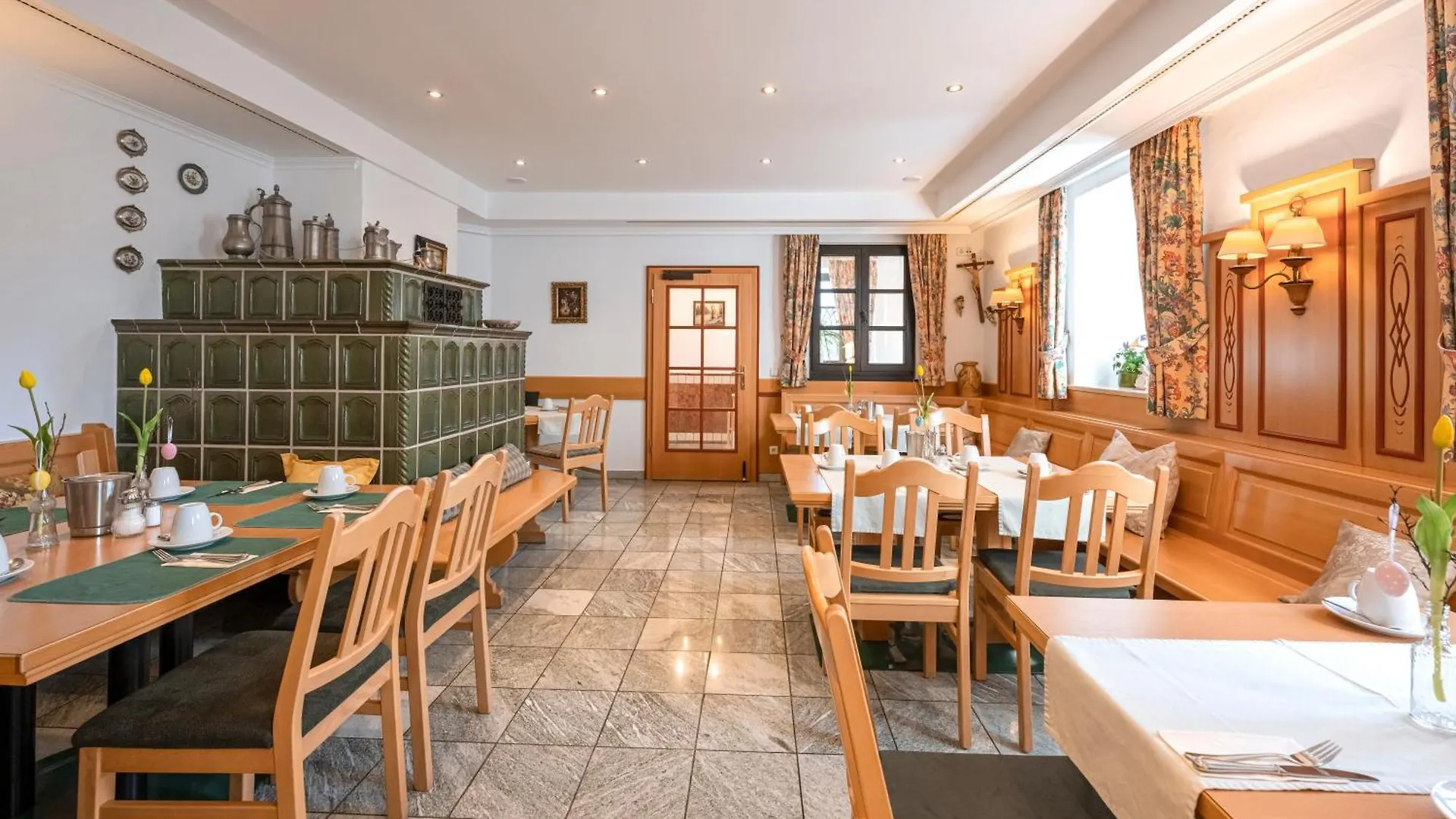 Hotel Neuwirt Sauerlach